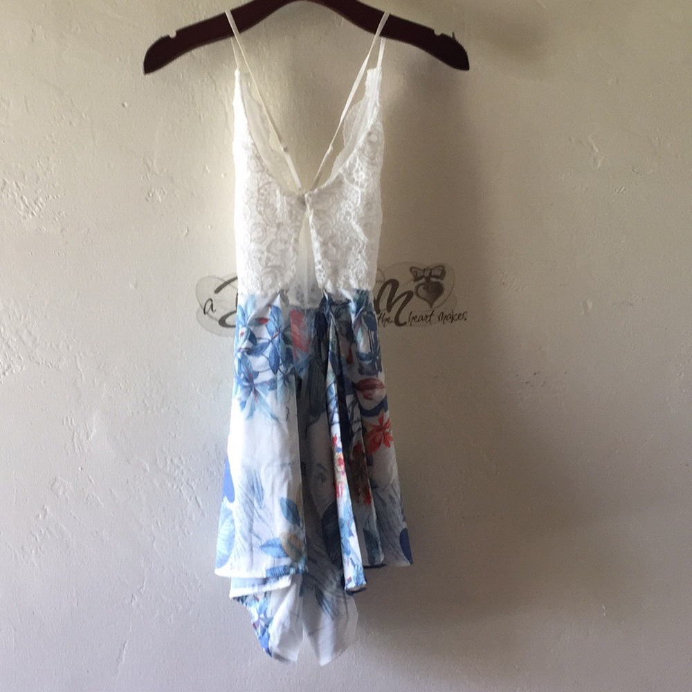 🦋Jumpsuite🦋 - Picture 2 of 3